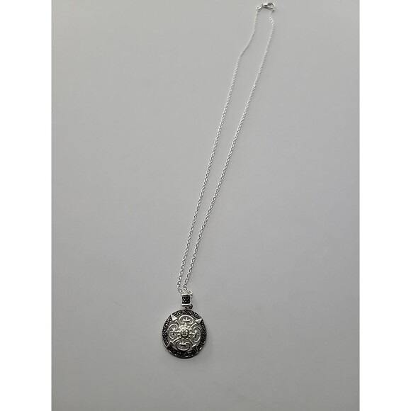 Vintage Necklace Chain Pendant Round Arrows Crystal Shield Jewelry Costume - Picture 9 of 10